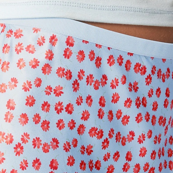 J. Crew Gwen knee-length slip skirt in blue and red summer fields print. 🌸 - Picture 2 of 8